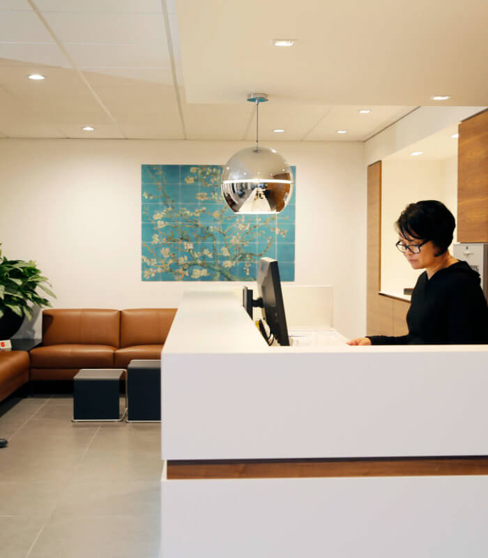 receptie haartransplantatiekliniek Hairplus
